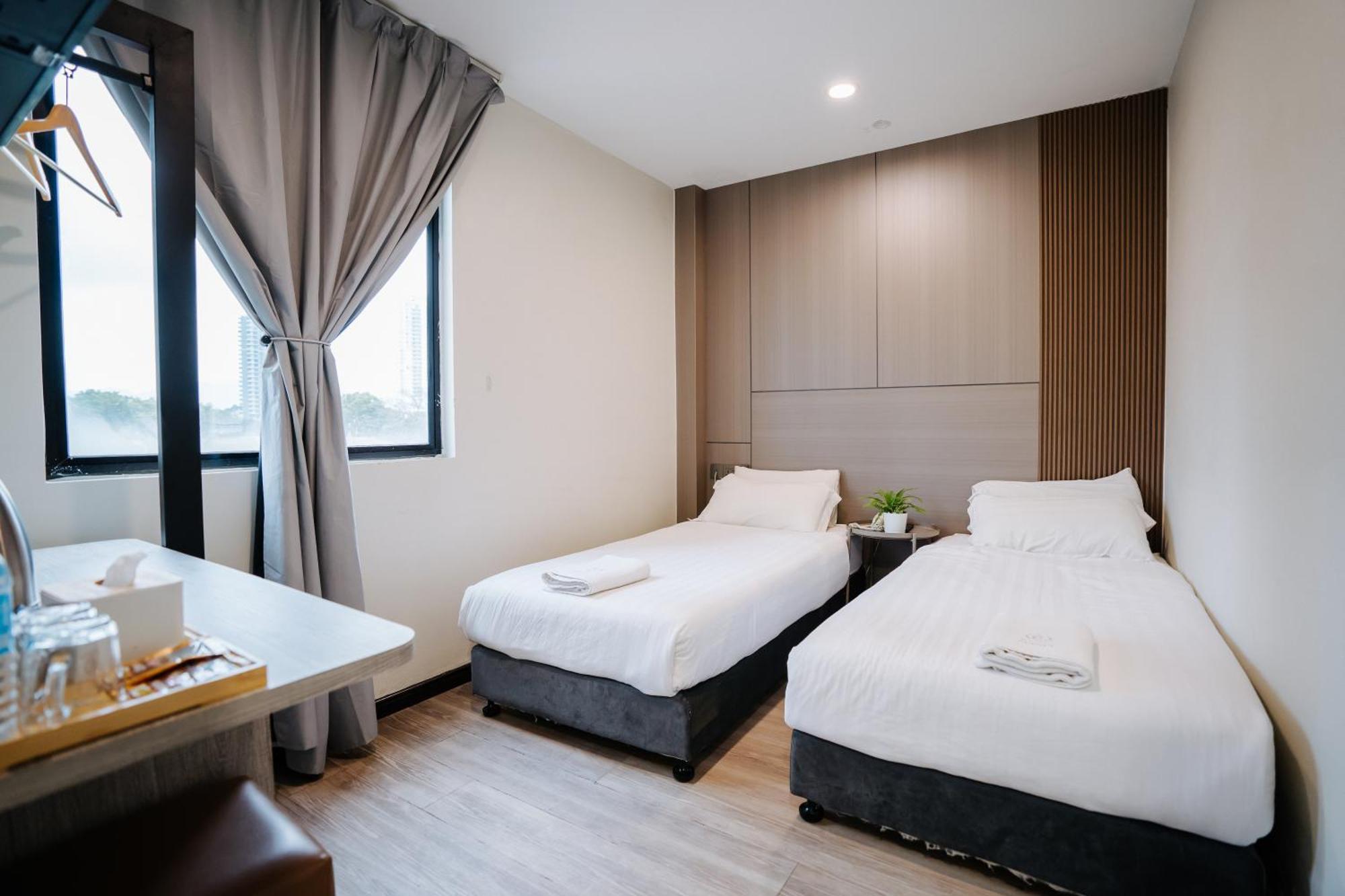 Wangs Hotel Gurney Drive George Town Esterno foto