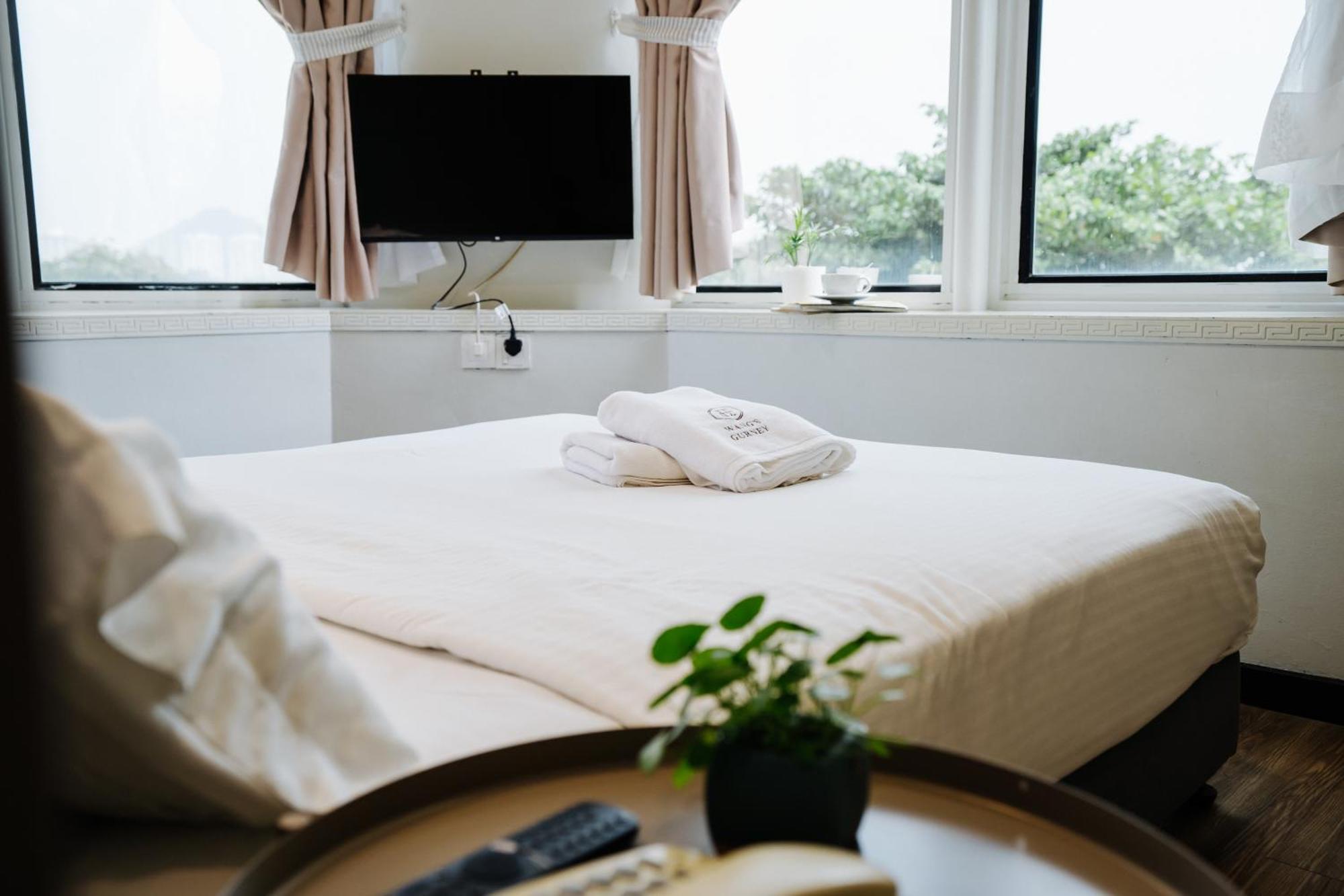 Wangs Hotel Gurney Drive George Town Esterno foto