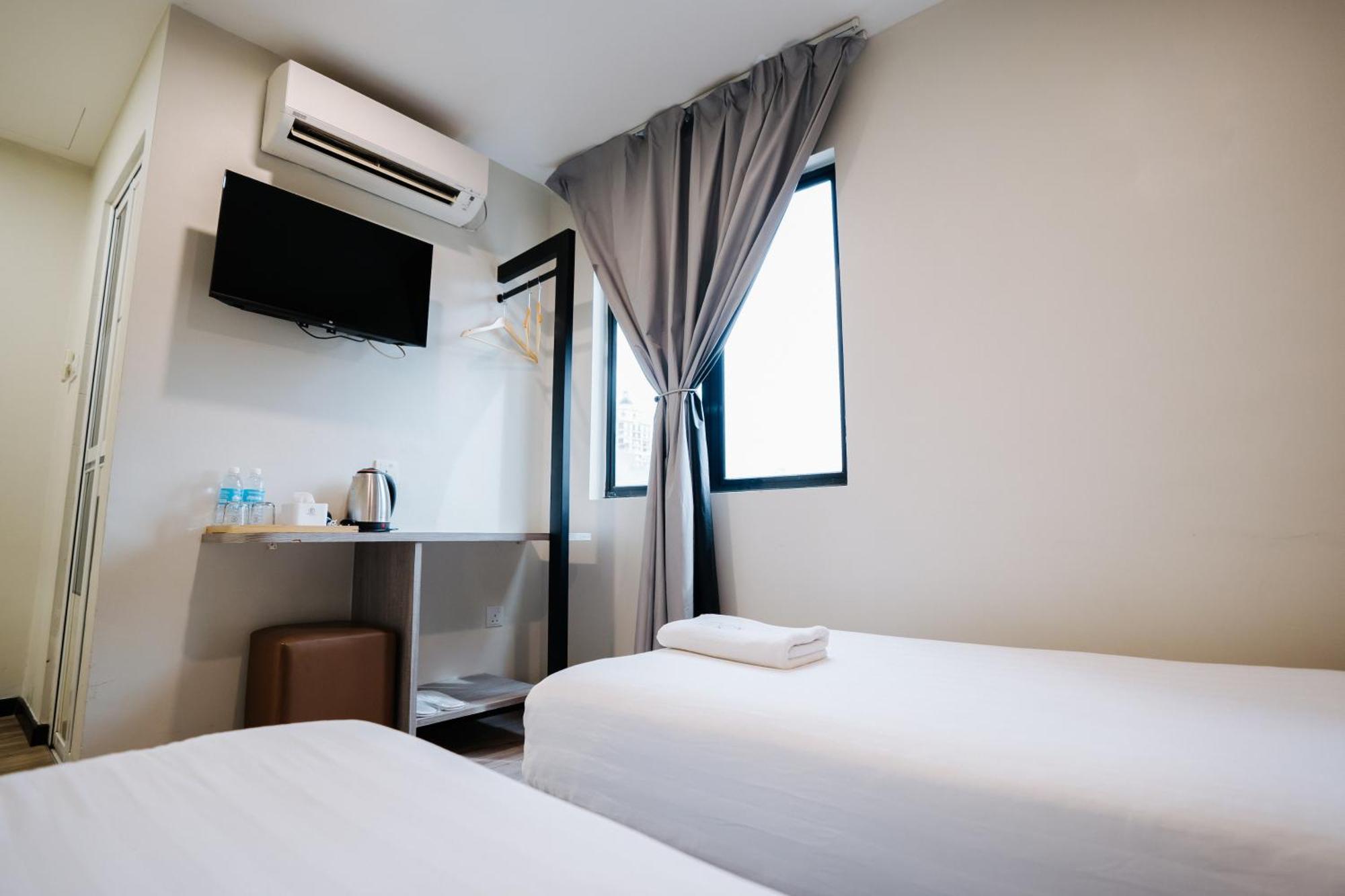 Wangs Hotel Gurney Drive George Town Esterno foto