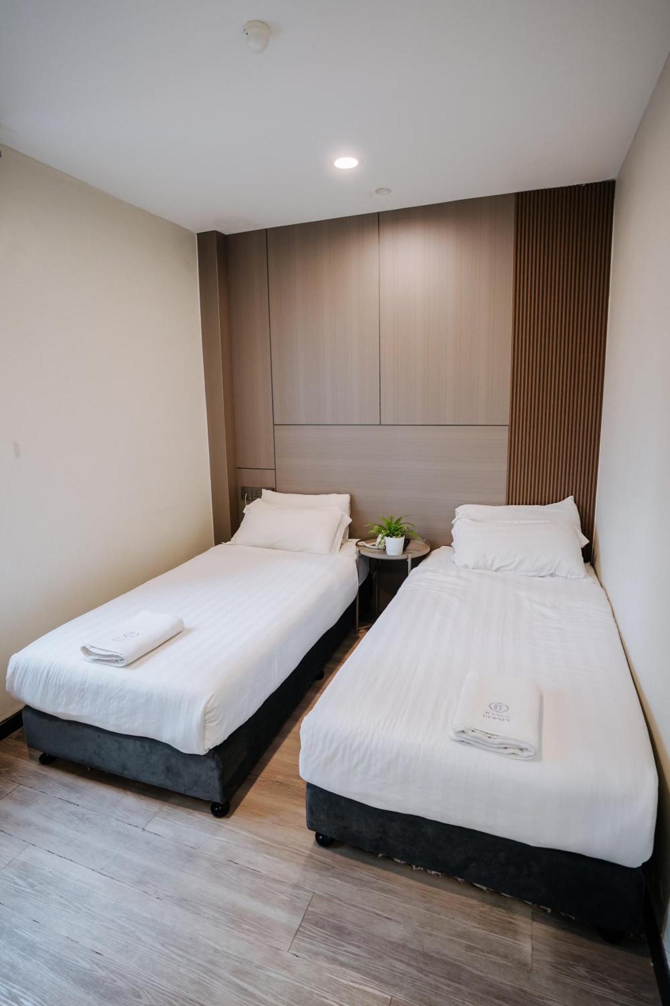 Wangs Hotel Gurney Drive George Town Esterno foto
