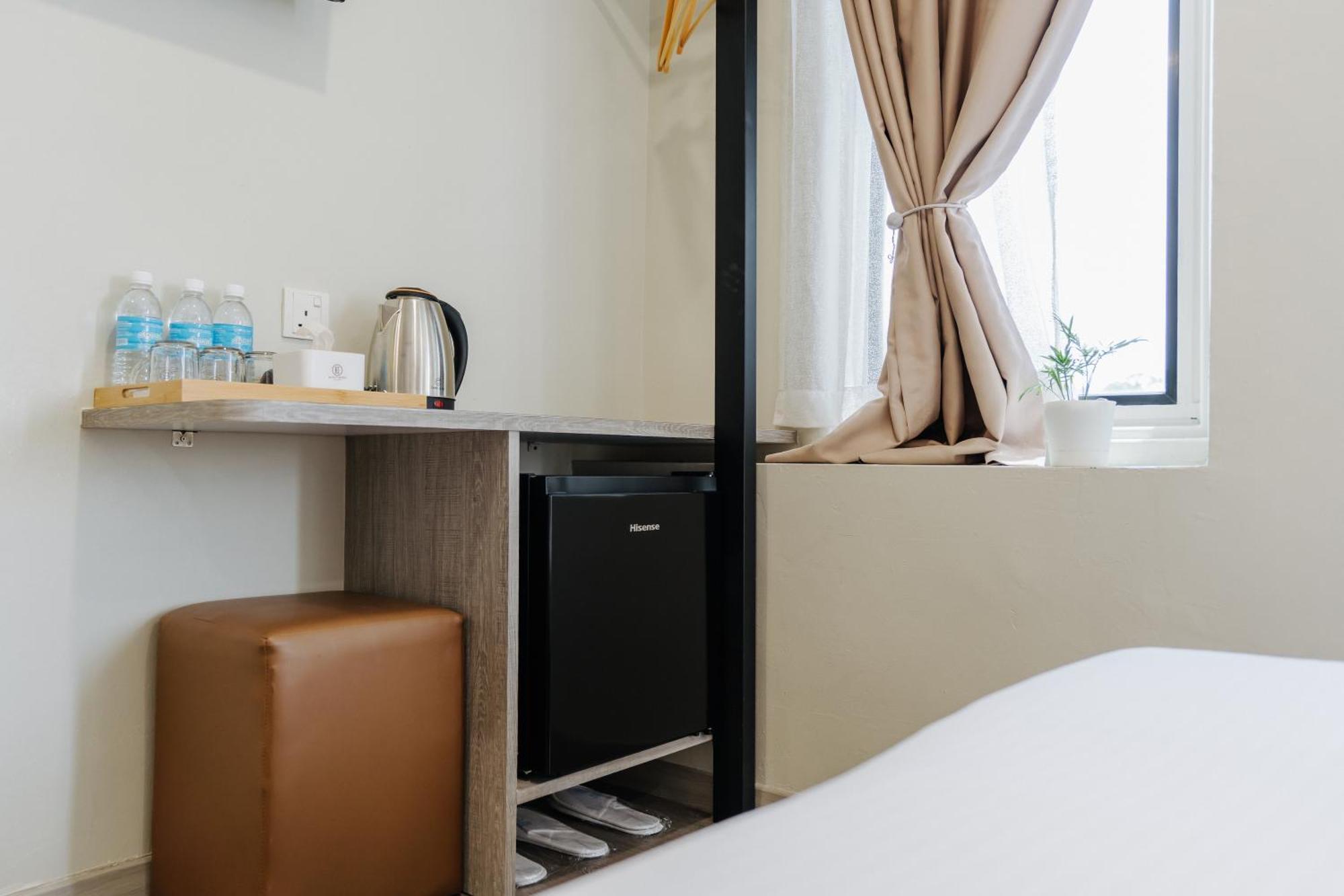Wangs Hotel Gurney Drive George Town Esterno foto